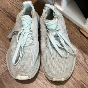 adidas swift run shoes